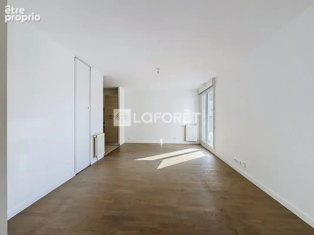Achères - Appartement 2 pièces de 48 m² avec balcon et parking - photo 3