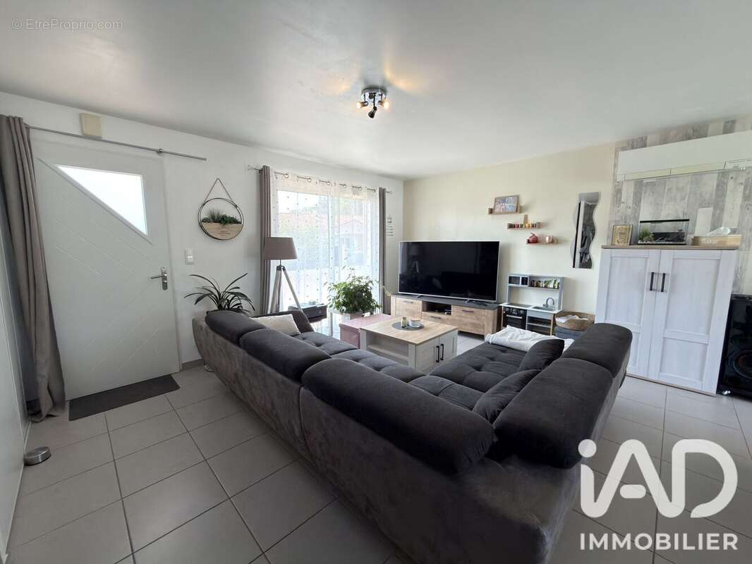 Maison 91 m² à Glenic  - photo 3