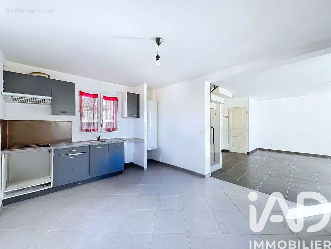 Photo 6 - Appartement à ORAISON