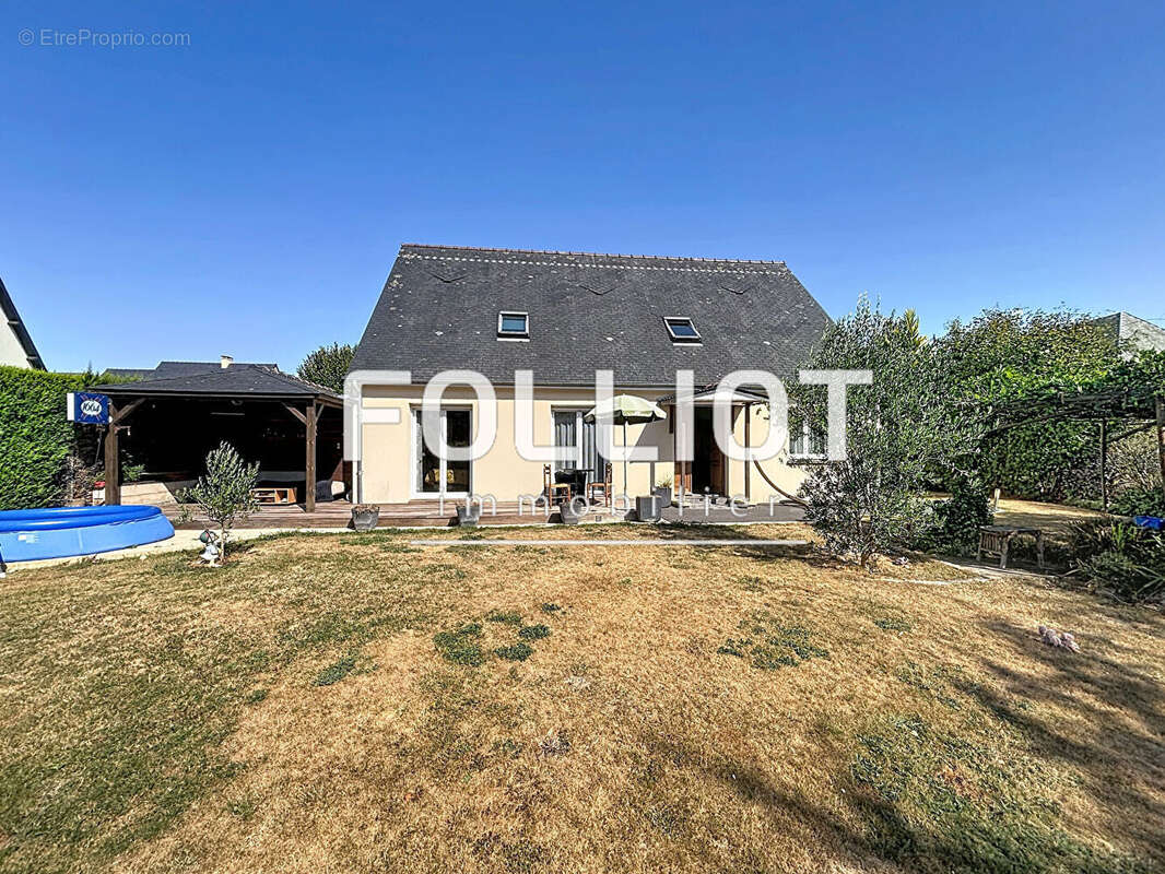 Maison Canisy 6 pièce(s) 149 m2 - photo 2