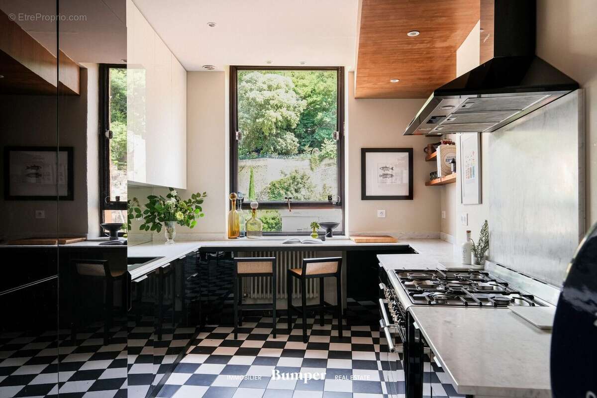 Appartement à LYON-1E