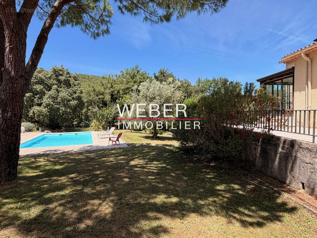 EVENOS LE BROUSSAN 5000 m2 Villa 5 chambres Piscine - photo 14
