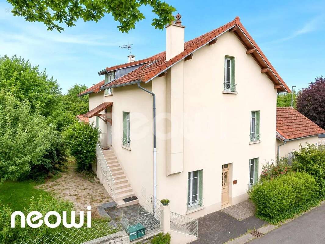 Maison à YTRAC