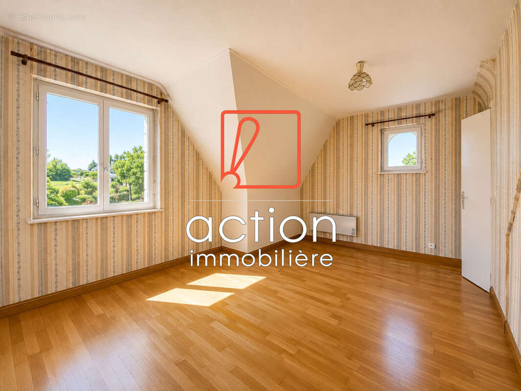 Spacieuse maison traditionnelle en pierre de 138m2 habitables - La Roche-Jaudy - photo 14