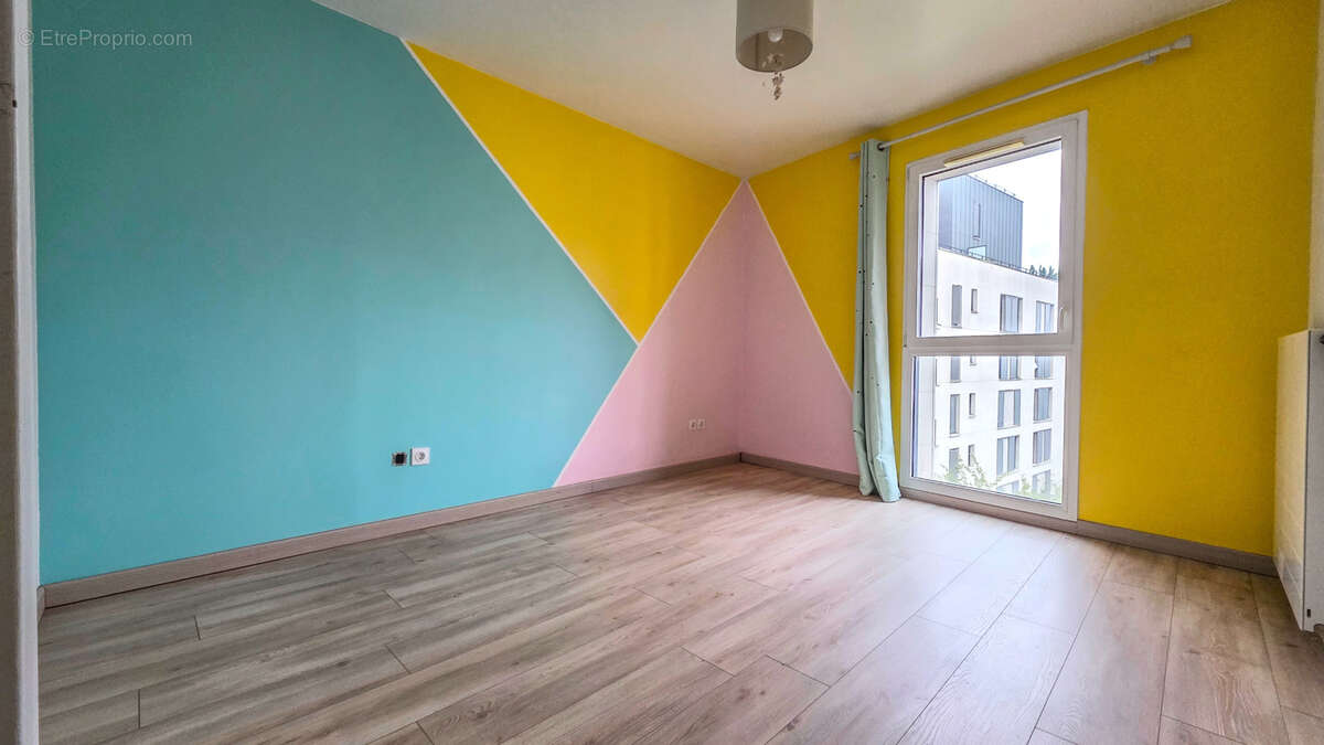 Appartement à COLOMBES