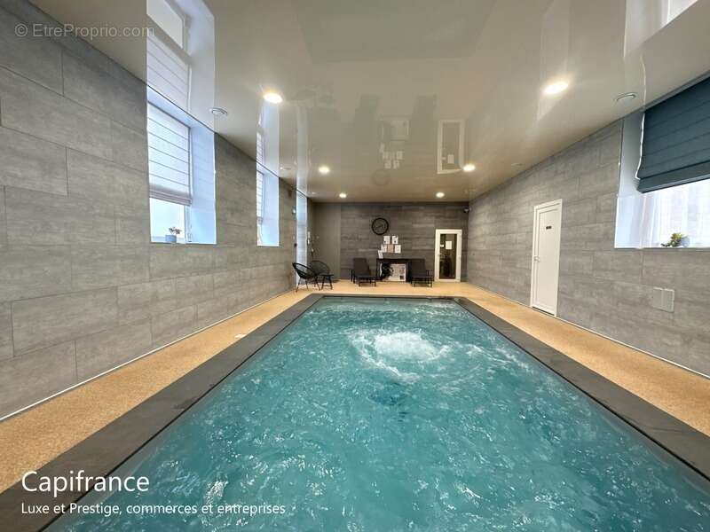 Commerce à BARNEVILLE-CARTERET