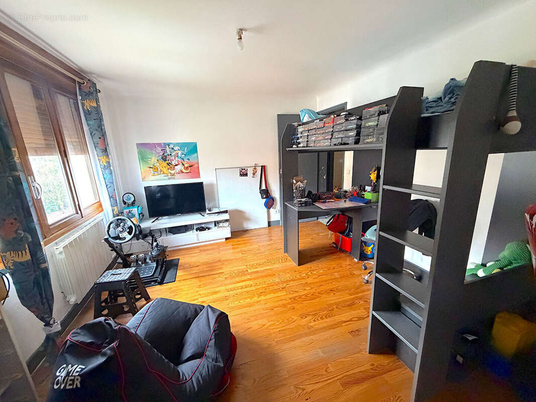 Appartement à SEYSSEL