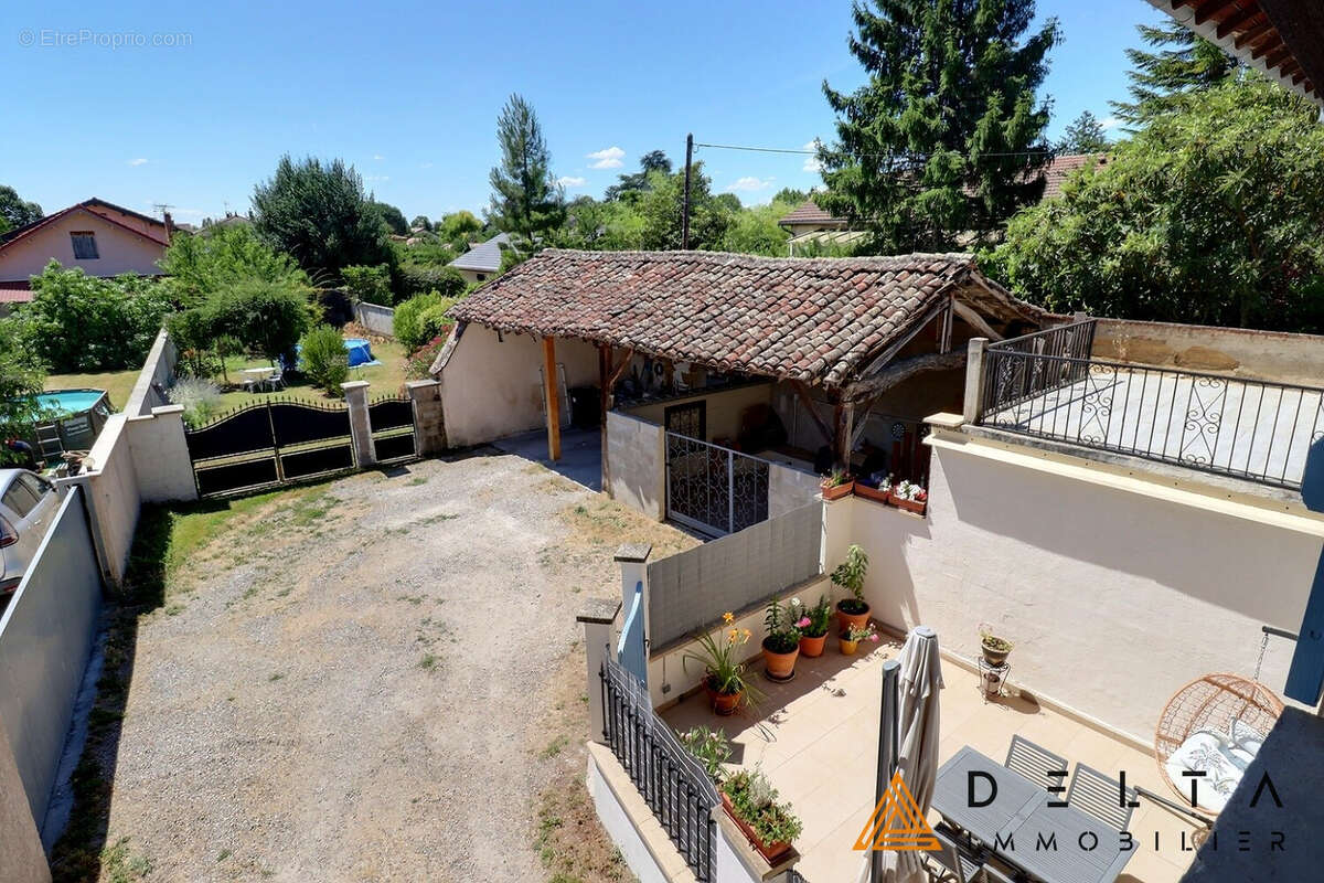 Maison 73.9 m² sur 496 m² de parcelles - photo 2