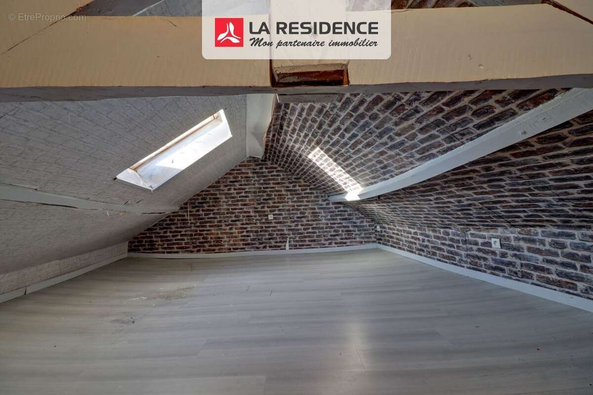 Maison 90 m² à Nezel  - photo 6