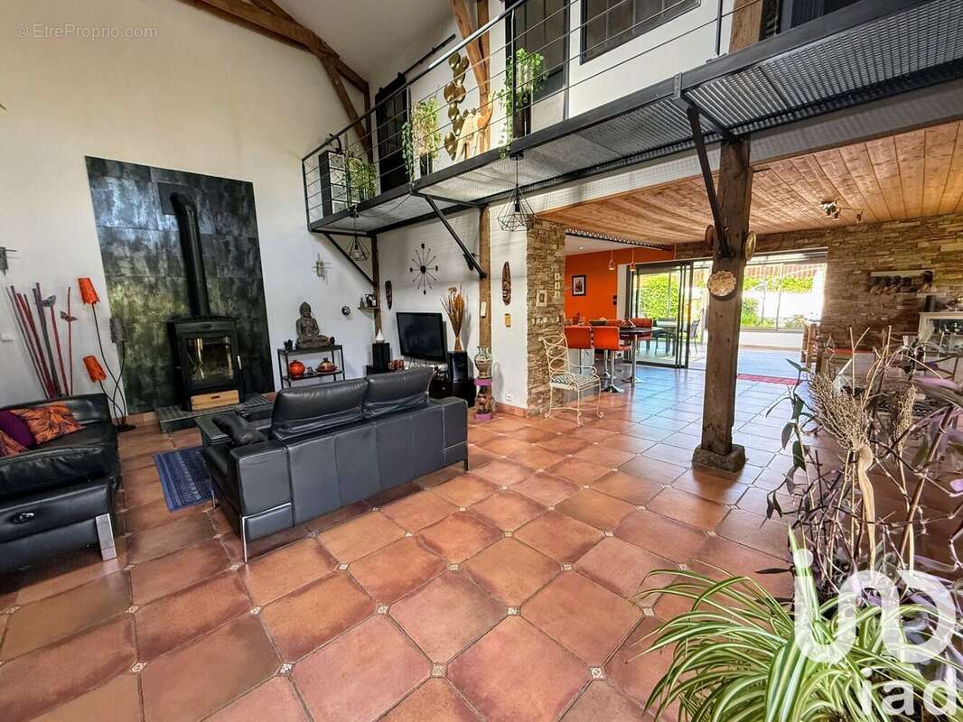 Photo 4 - Maison à VENANSAULT