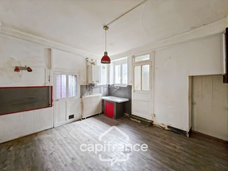 Maison à LA CHARITE-SUR-LOIRE