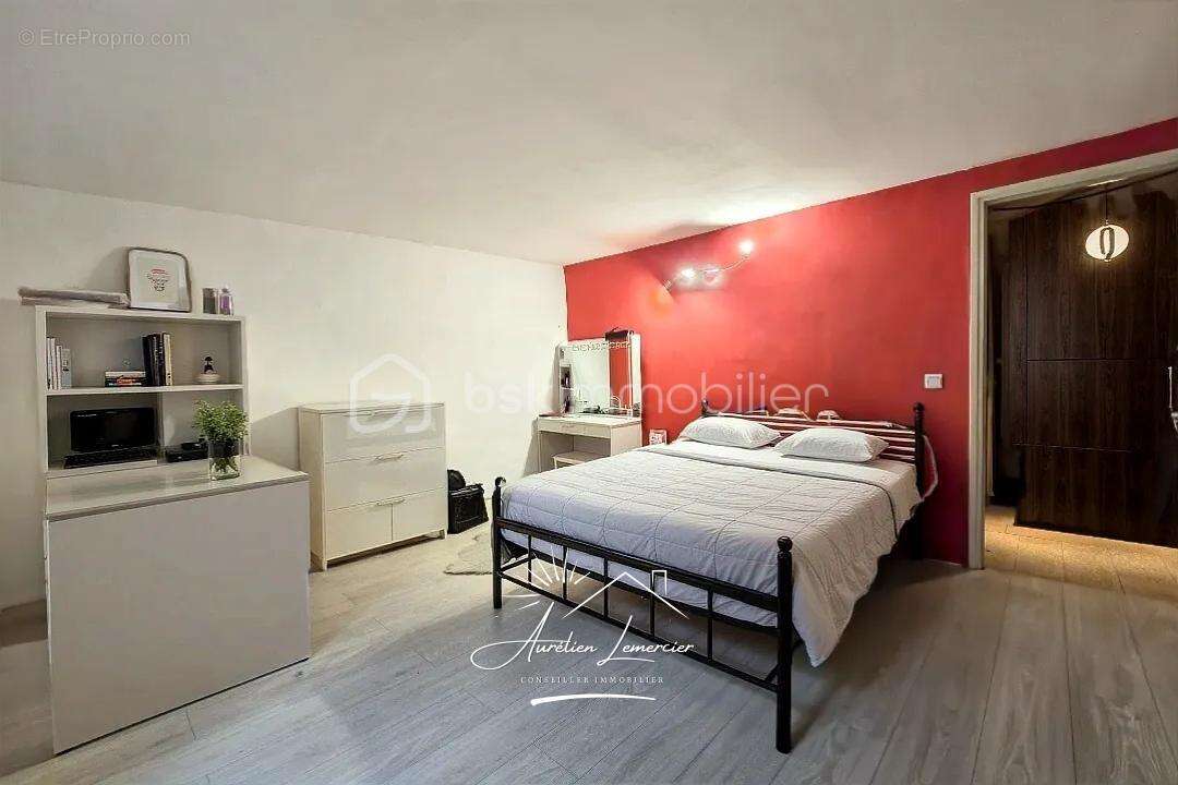 Maison à ESPONDEILHAN