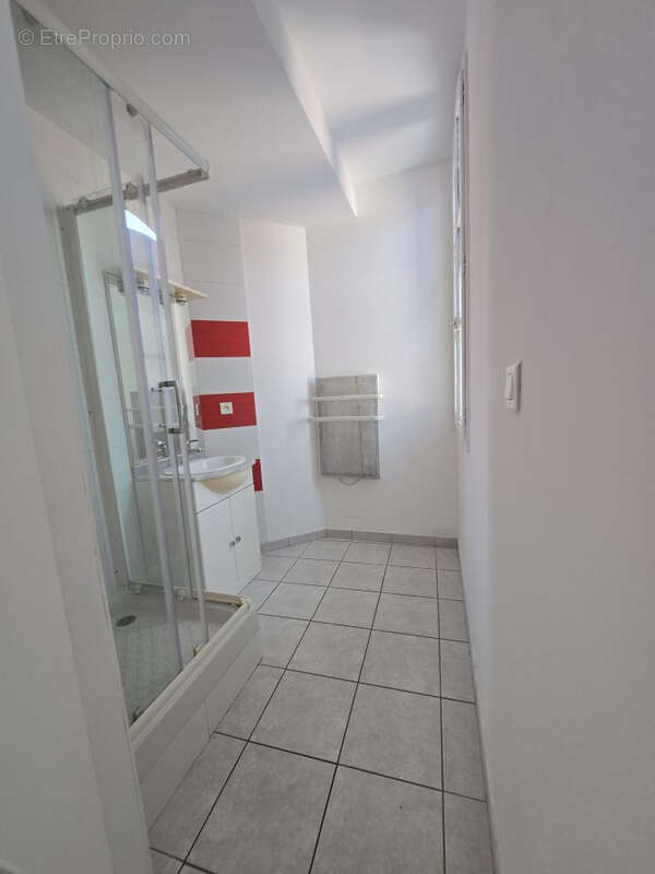 Appartement à MONTAGNAC