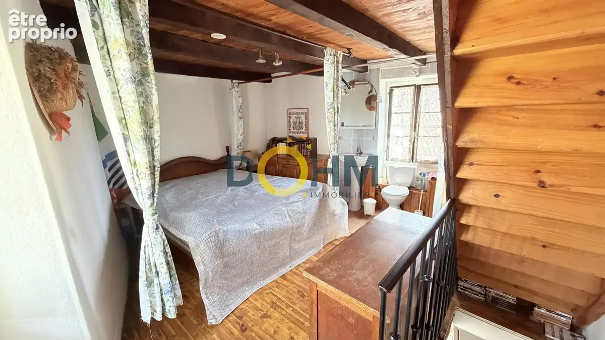 Maison en pierre à vendre à Saugues   Centre-bourg - photo 6