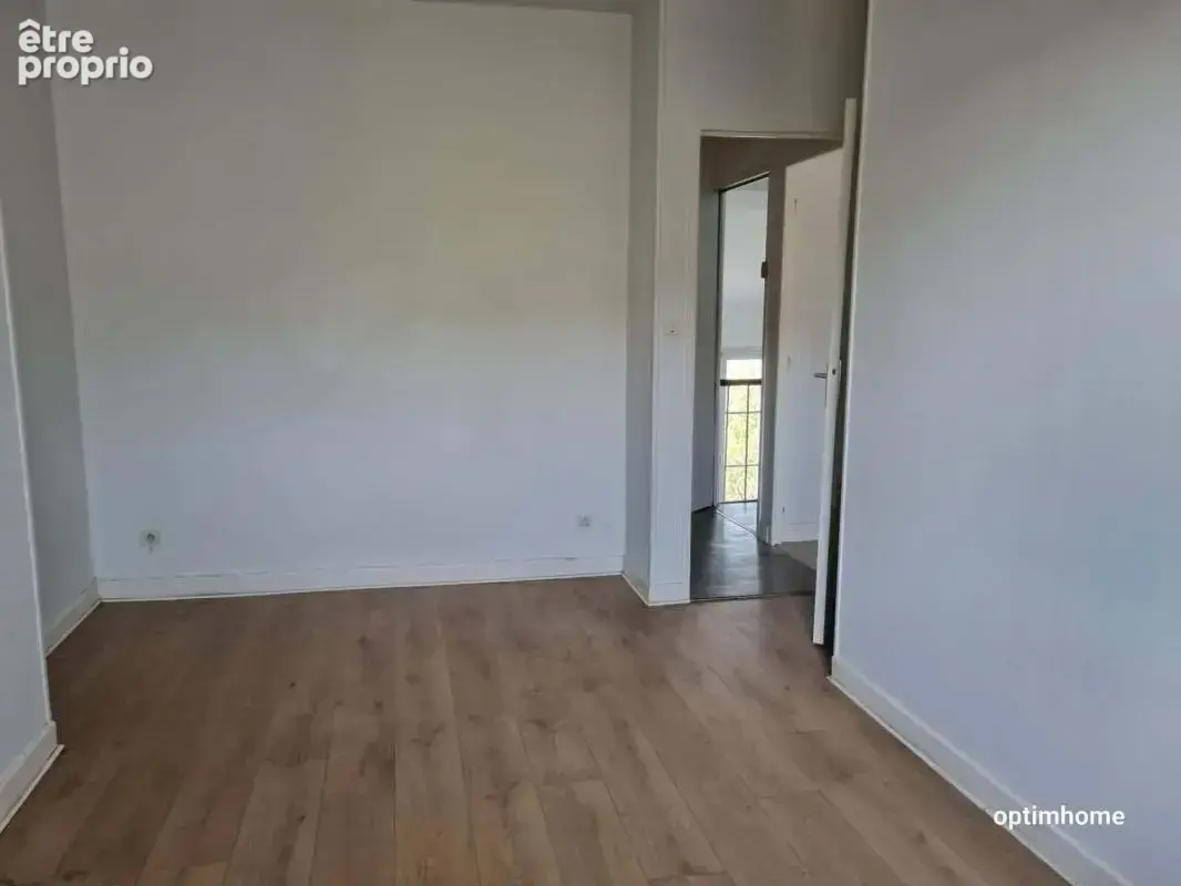 Brive la Gaillarde- Immeuble composé de 3 logements loués - photo 7