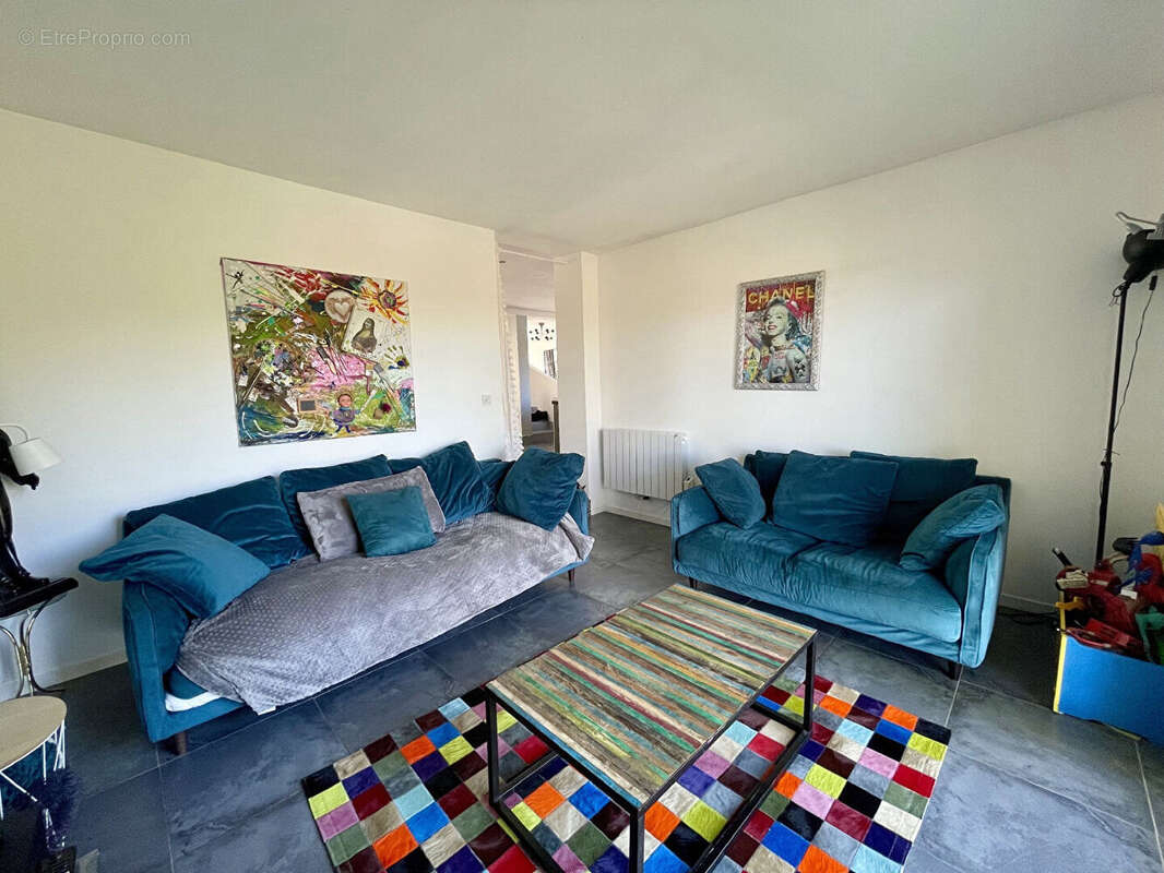 Maison à SAUVETERRE