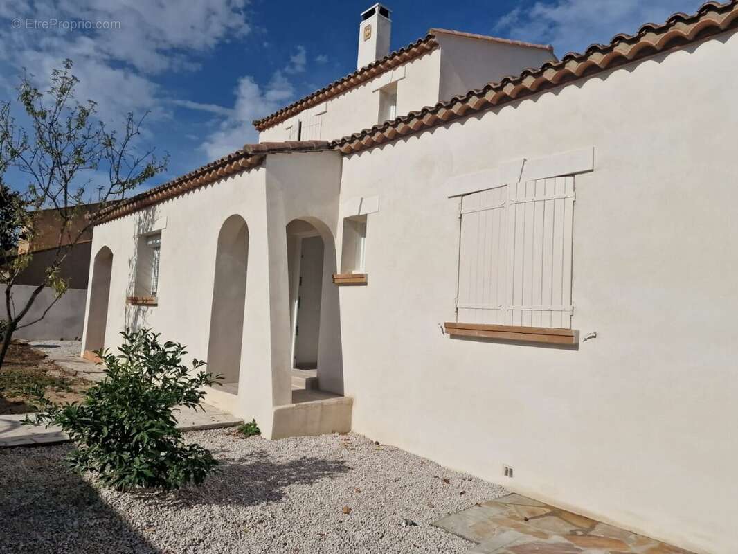 Maison à COLOMBIERS