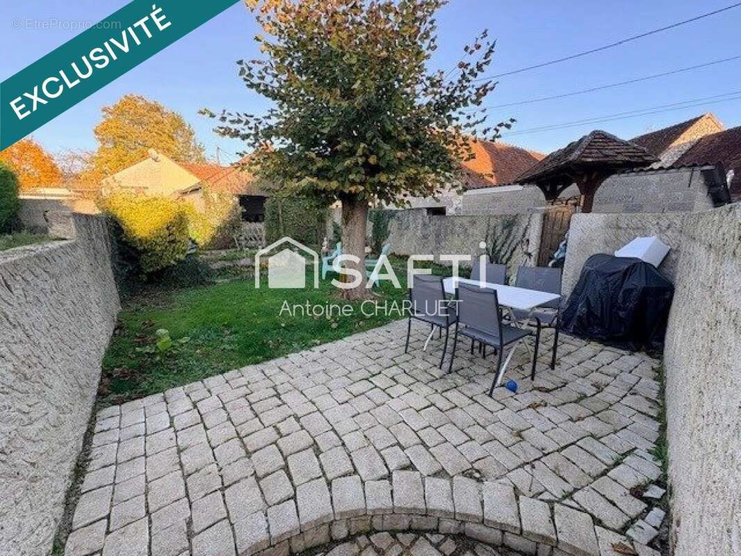 Photo 2 - Maison à CLION