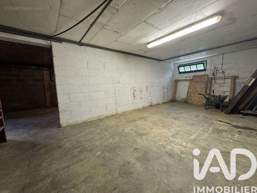 Maison 76 m² à Logron  - photo 9