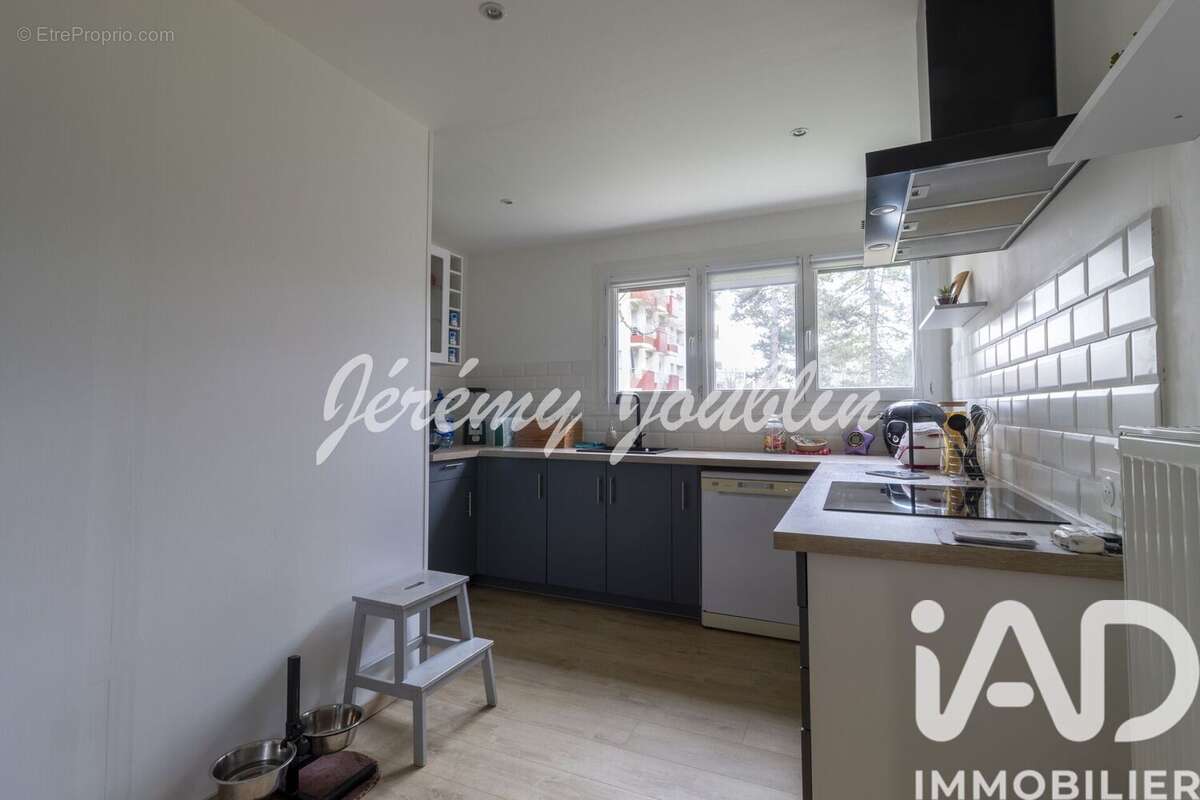 Photo 6 - Appartement à BEAUMONT-SUR-OISE