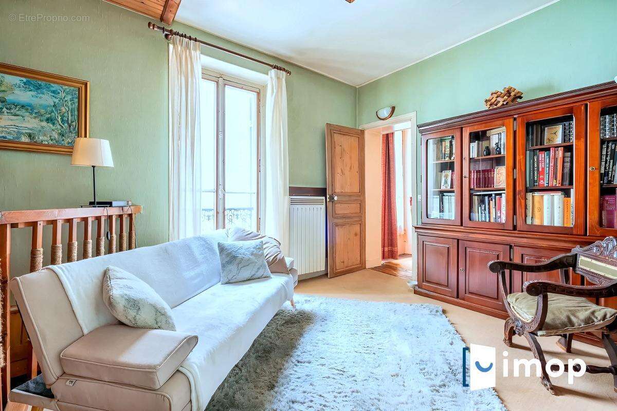 Immeuble de 2 duplex avec jardin à 2 min du Métro 13 Porte de Paris - photo 5