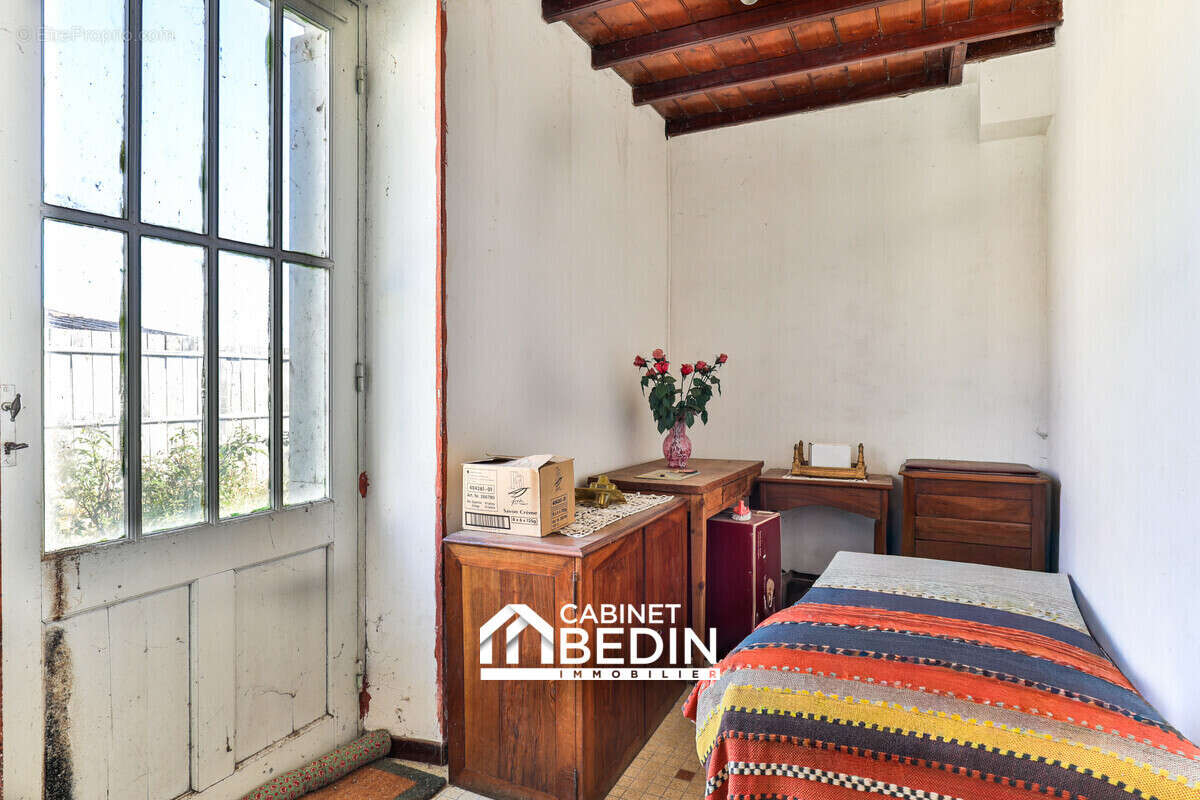 Maison 96 m² à Preignac  - photo 7