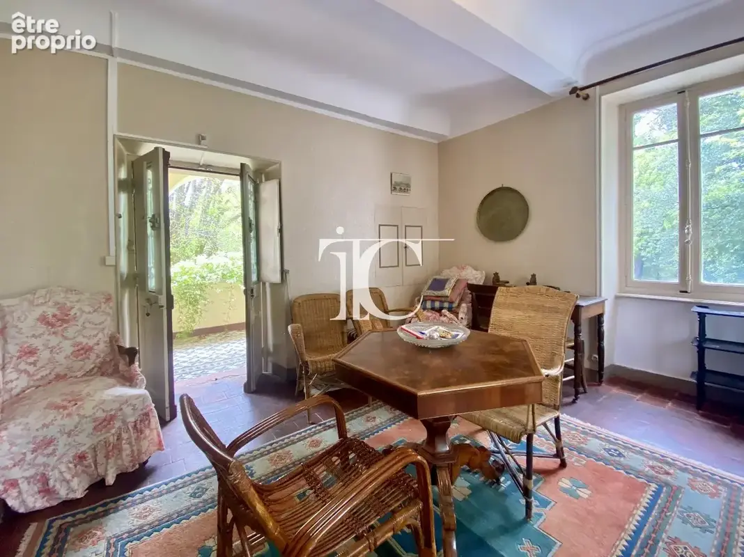 Ales en cevennes, maison de maitre 266m2 et son parc arbore 9666m2, puits, garage - photo 17