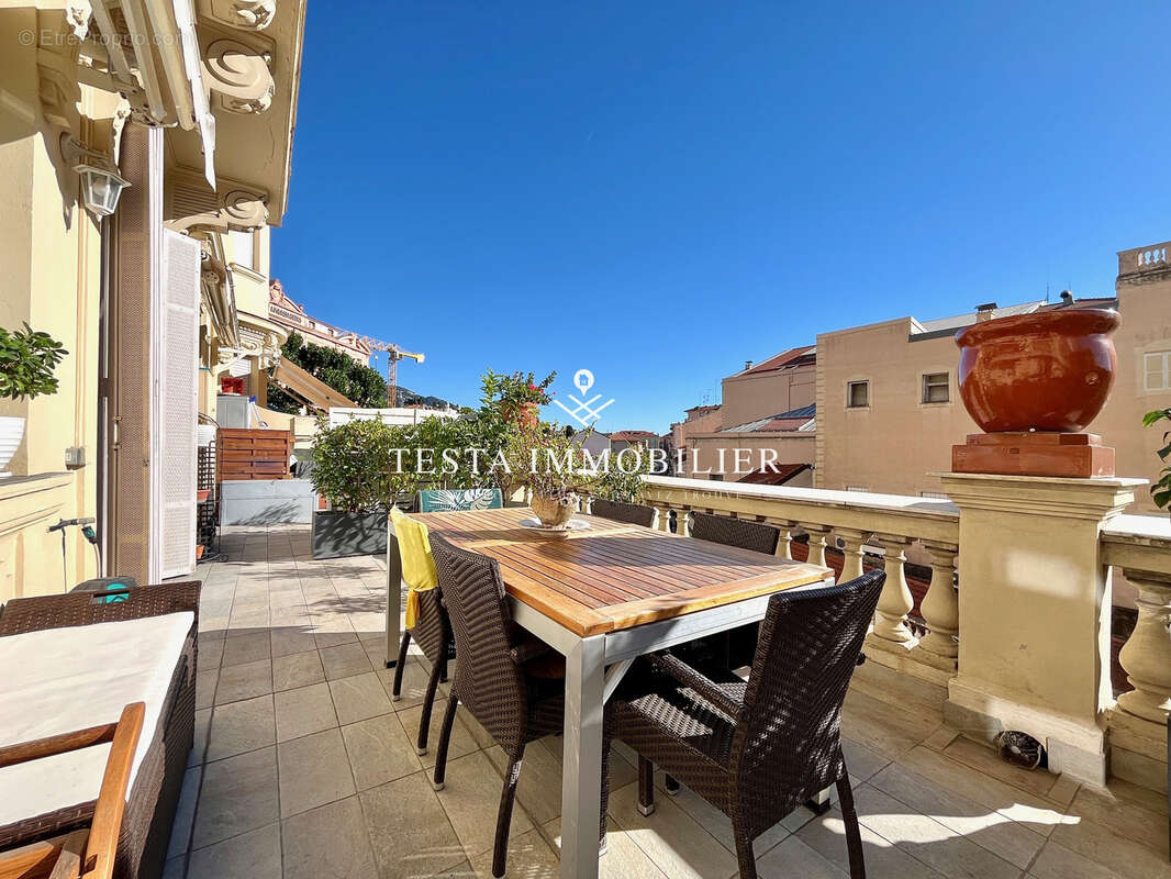 Menton centre - palace - 3 pieces 87m2 - terrasse 50 m2 - photo 4