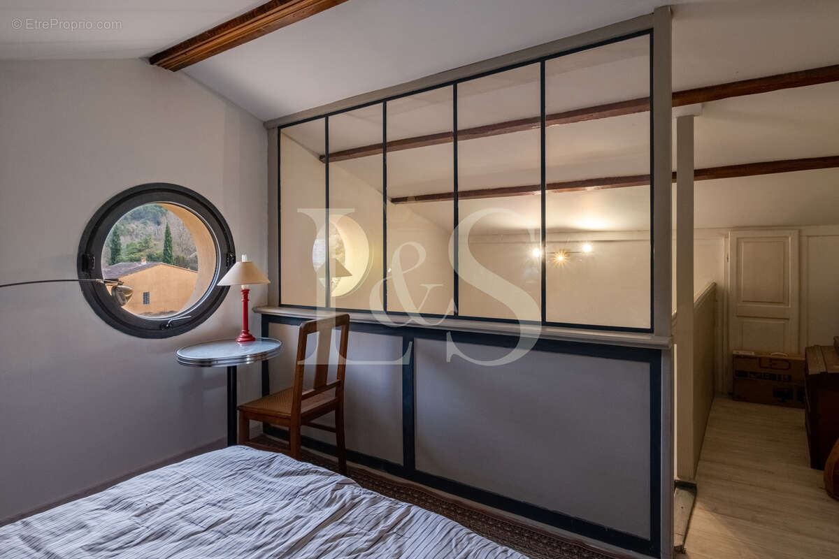 Maison à BUIS-LES-BARONNIES