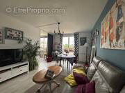 Appartement à LACROIX-SAINT-OUEN