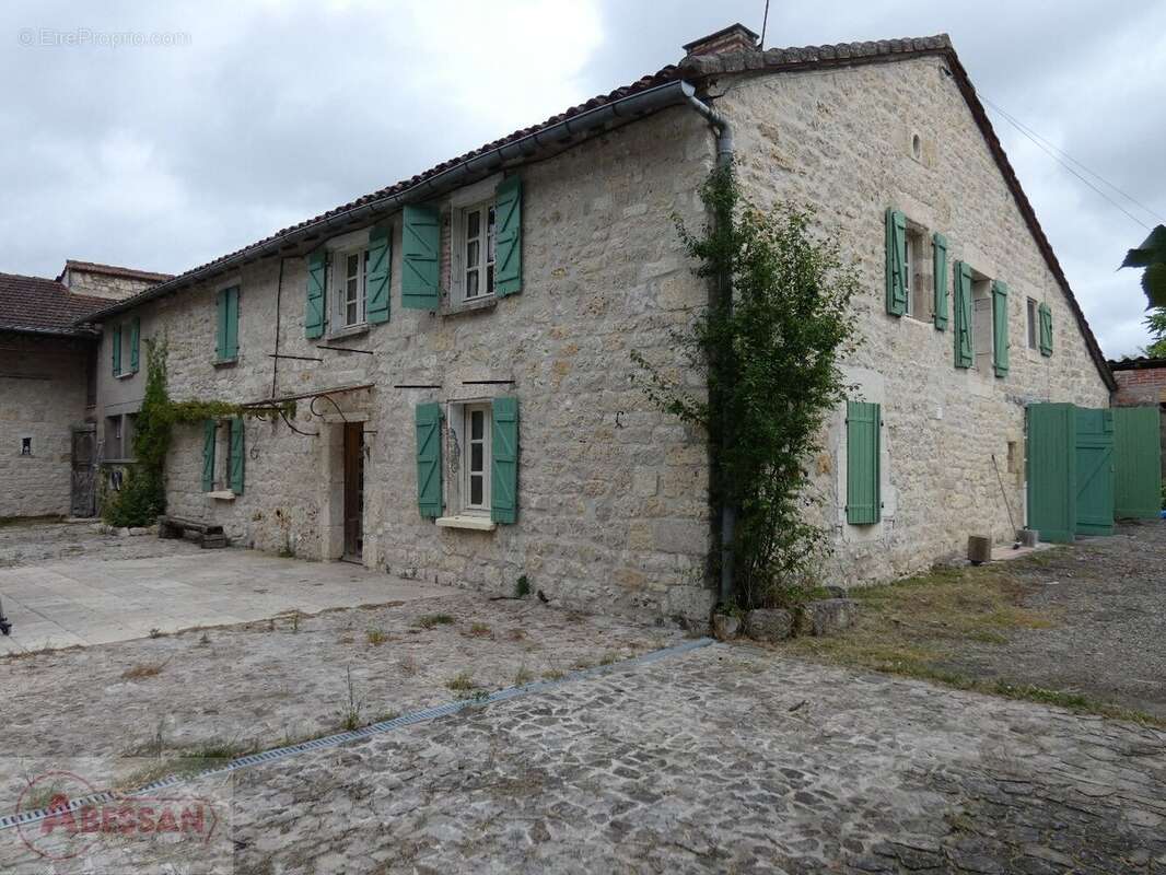 Maison à CORDES-SUR-CIEL
