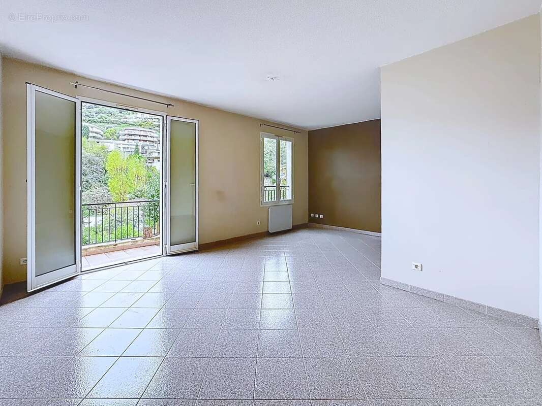 Appartement à MENTON