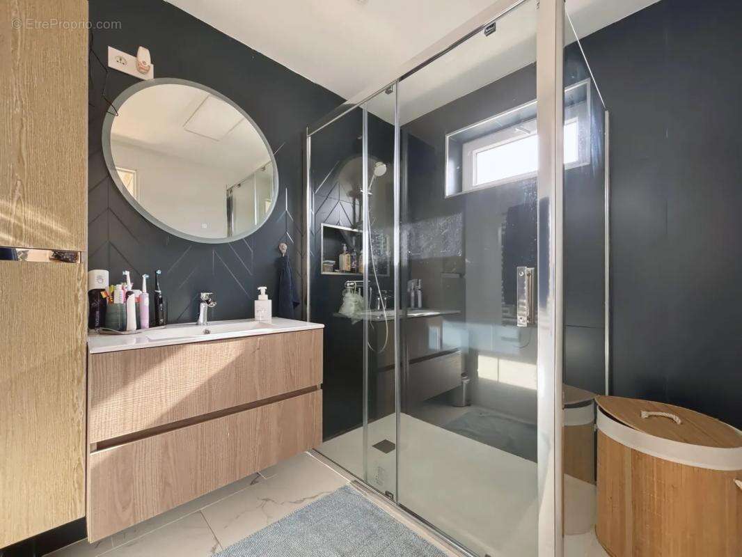 Maison à SAINT-LAURENT-DES-BOIS