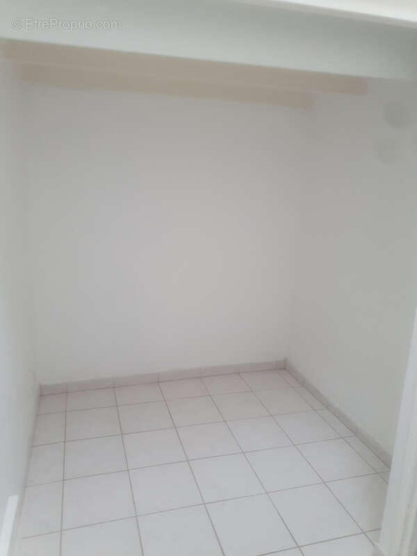 Appartement à LAMBESC