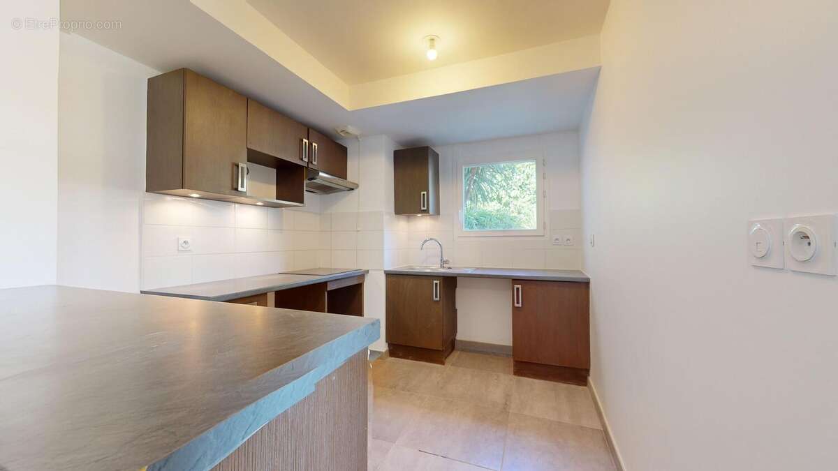 Appartement à MARSEILLE-12E