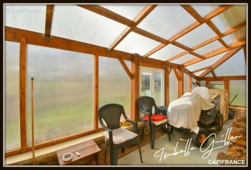 Maison à MONTIPOURET