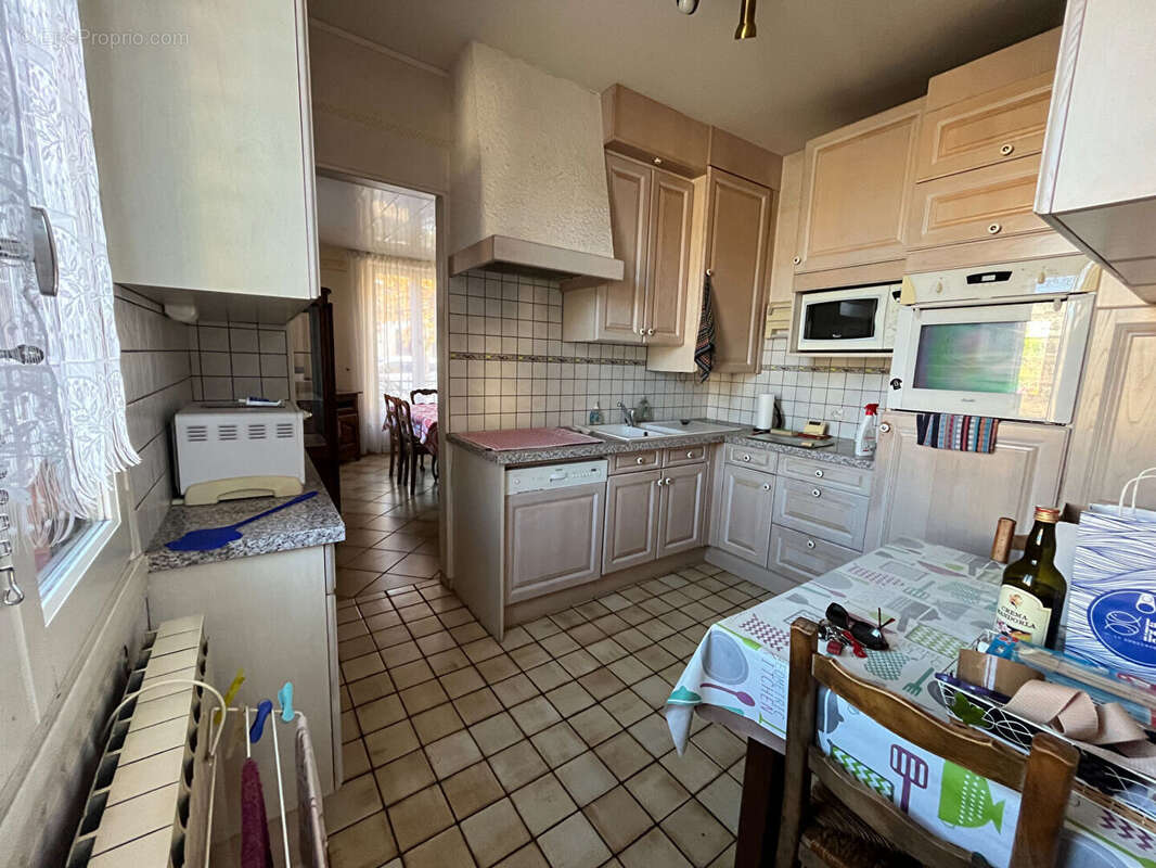 Maison à VARENNES-VAUZELLES