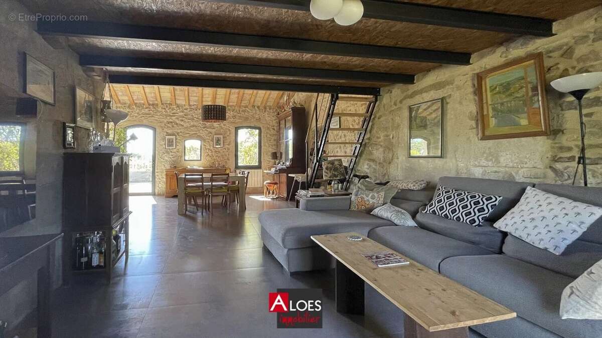 Maison à AIGUES-MORTES