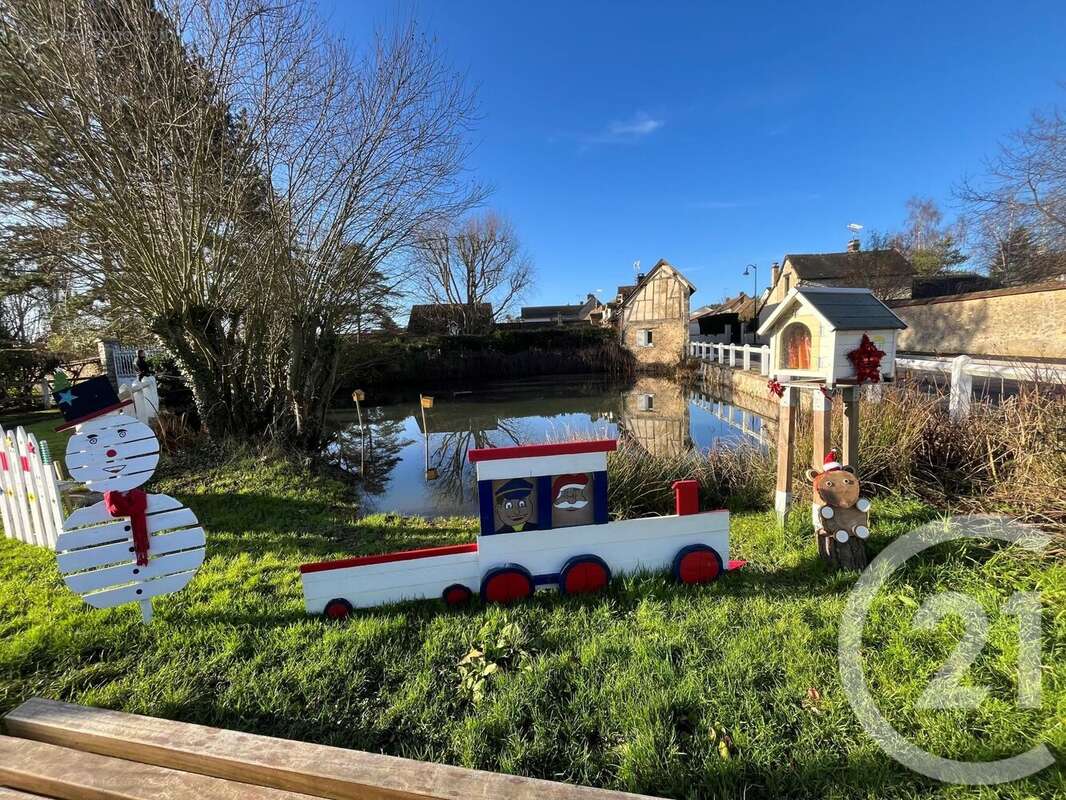 Terrain à LA CHAPELLE-REANVILLE