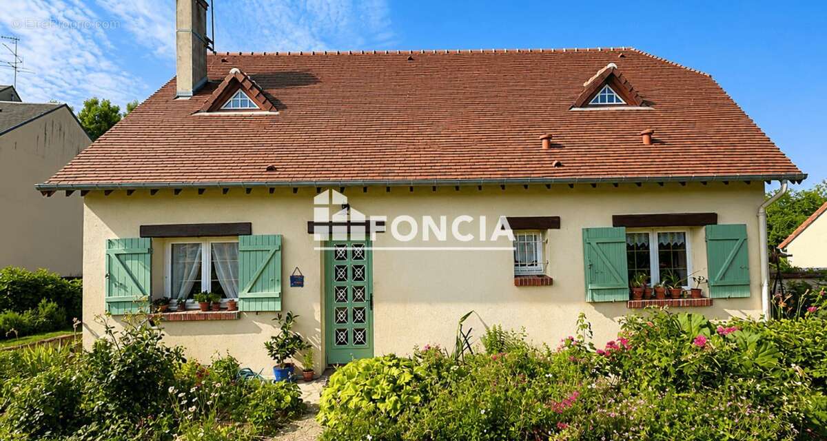 Maison à LA MADELEINE-DE-NONANCOURT