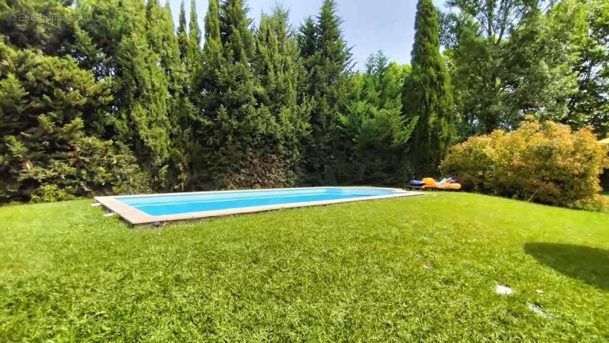 Photo 3 - Maison à L'ISLE-SUR-LA-SORGUE