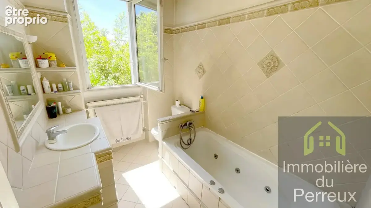 Maison familiale avec jardin   Neuilly-Plaisance - photo 8