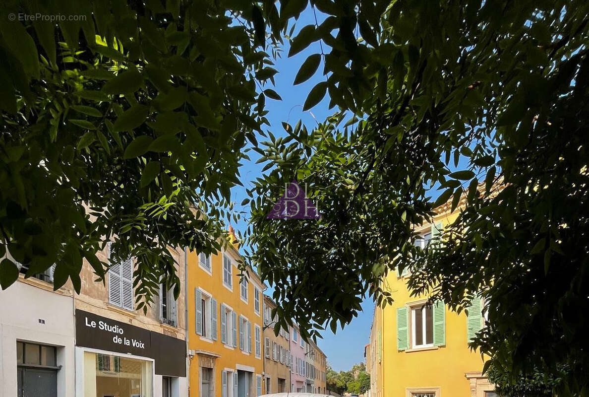 Appartement à HYERES