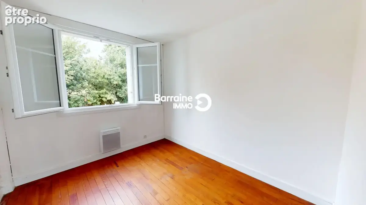 Appartement 4 pièces à vendre à Morlaix - 67.59 m², bon état, proche commodités - photo 17