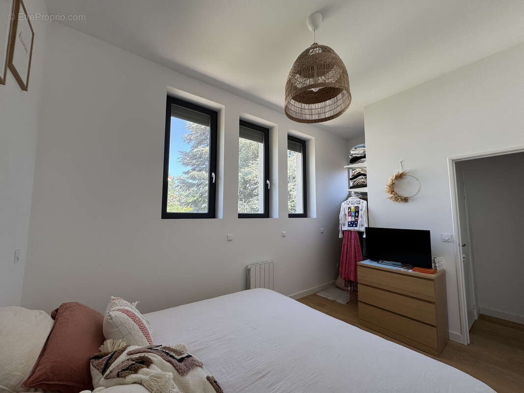 Appartement à CHAMPAGNE-AU-MONT-D&#039;OR