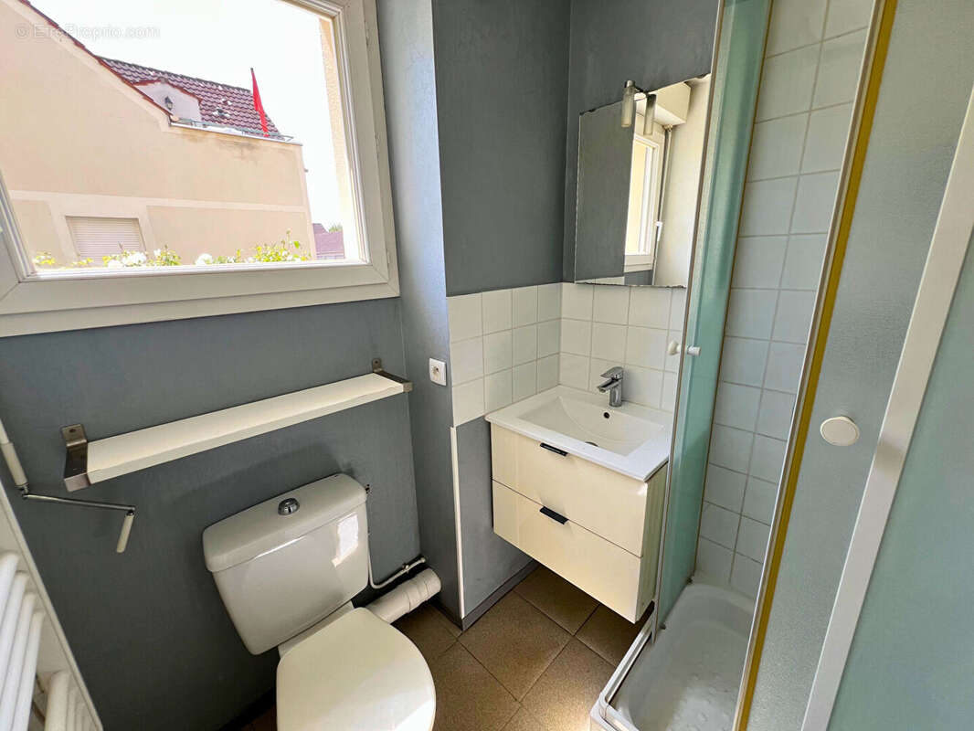 Appartement à LE PERRAY-EN-YVELINES