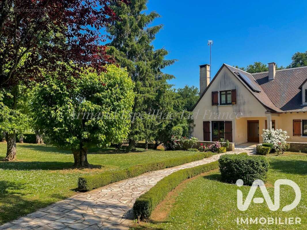 Photo 2 - Maison à RIGNAC