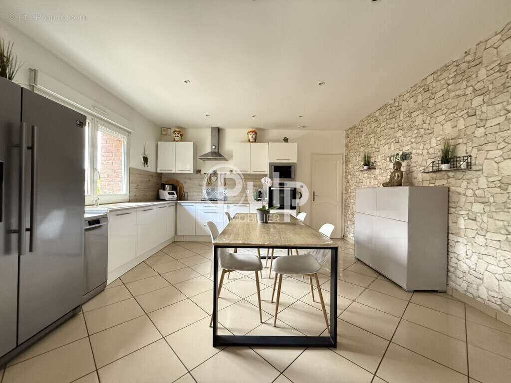 Maison à HENIN-BEAUMONT