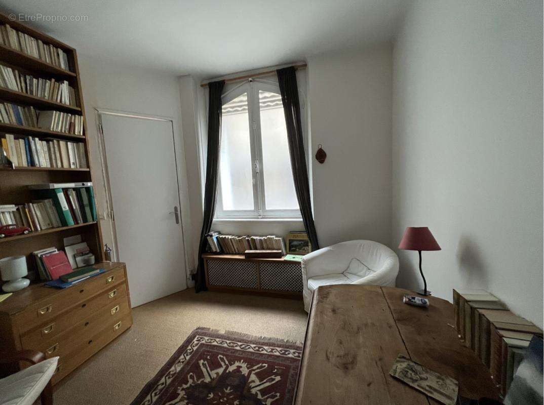 Studio independant a paris xvi trocadero - photo 4