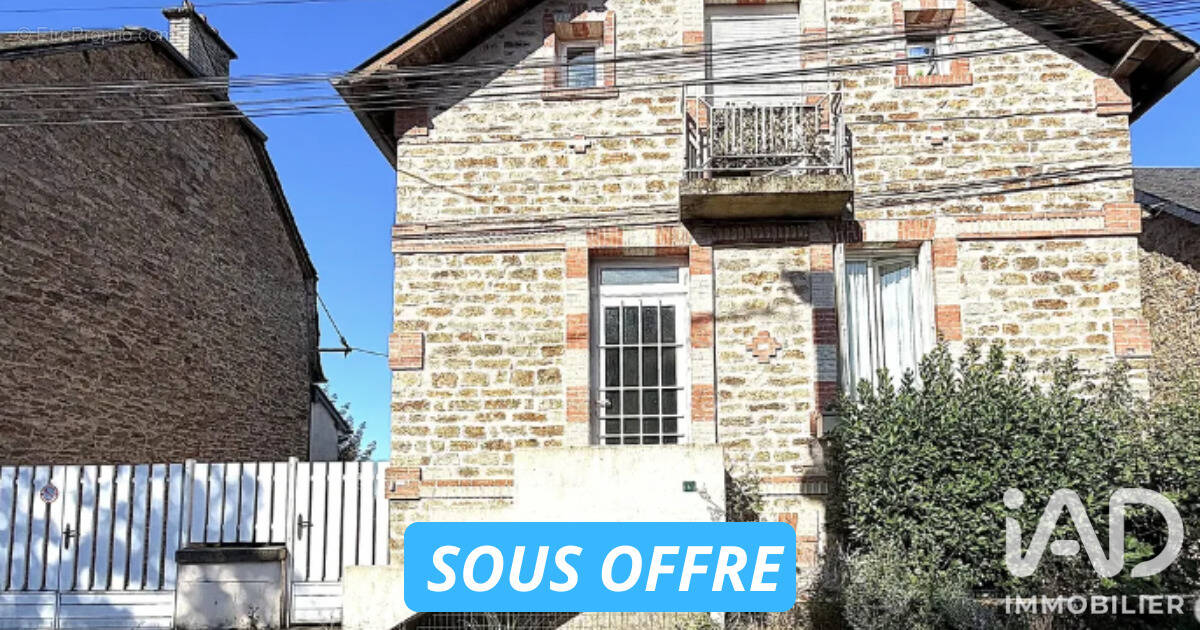 Photo 1 - Maison à LE LONZAC
